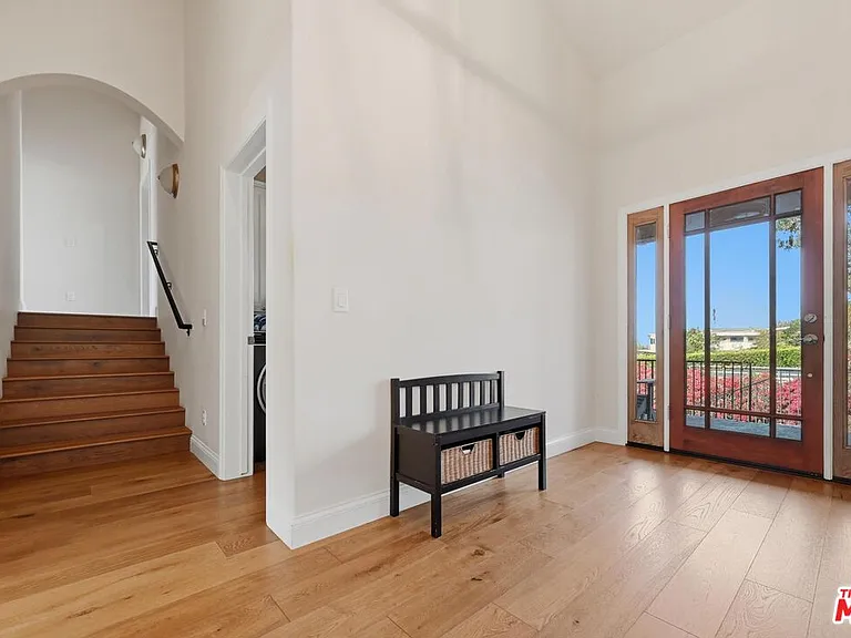 30429 Morning View Dr — Photo 5