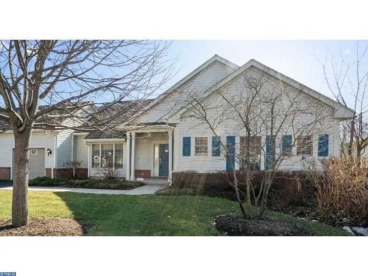 30 Hedge Row Rd photo 1