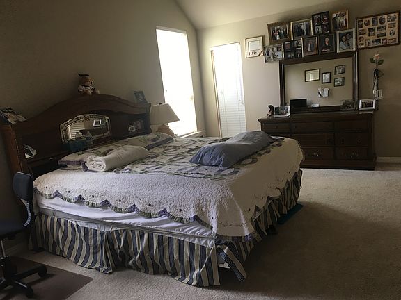3rd image of 3508 Stampede Dr