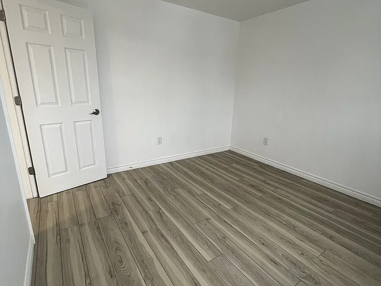 630 Cummings Ave — Photo 79