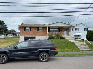 108 S Washington St, Taylor, PA 18517