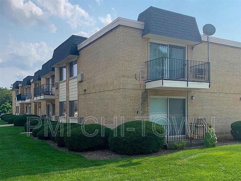 1st image of 1440 N Evergreen Ave