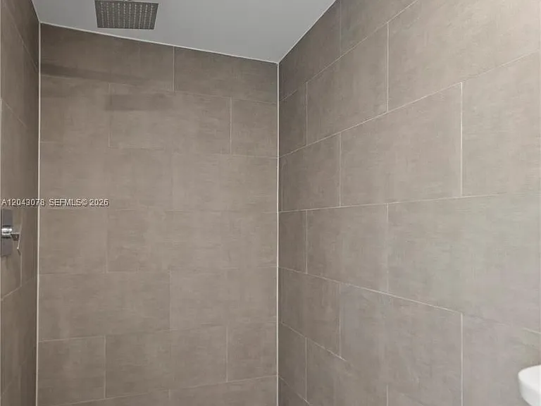 1524 SW 32nd Ct — Photo 31