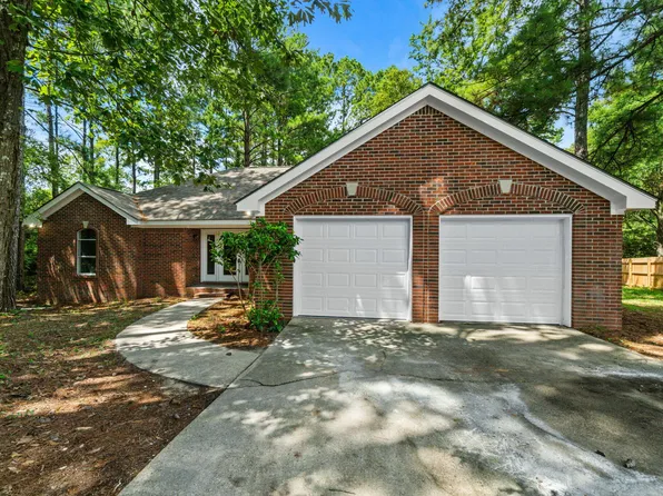 25 Colton Dr, Purvis, MS 39475