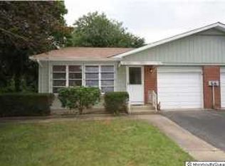 6 Bunker Hill Rd, Sewell, NJ 08080