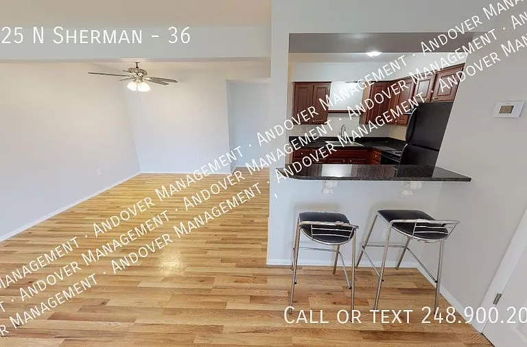 1125 N Sherman Dr #36 — Photo 4