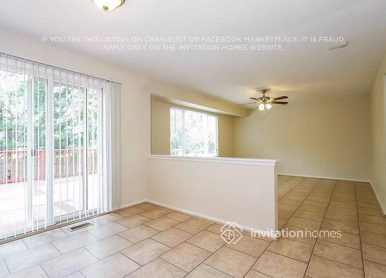 11303 Haswell Ct — Photo 8