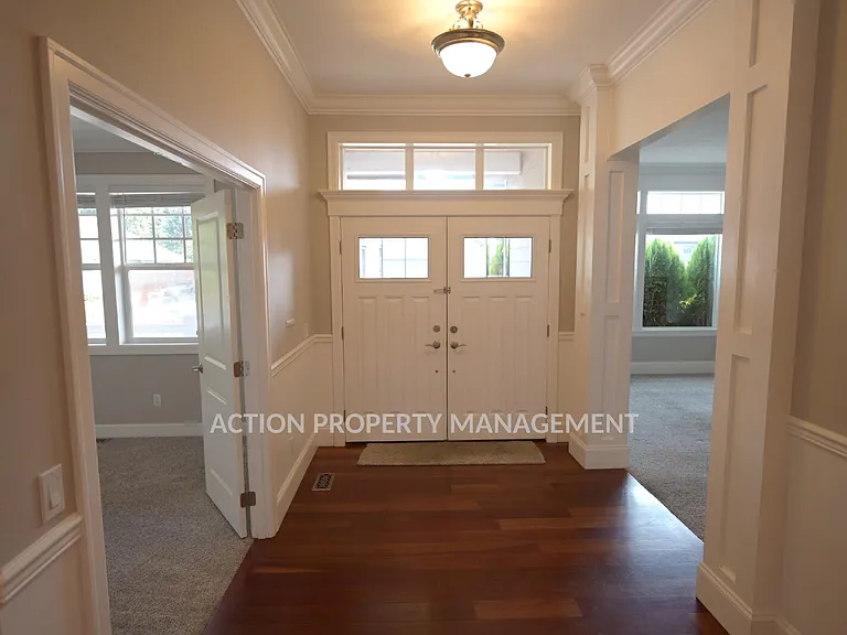 103 E Cobblestone Ln — Photo 6