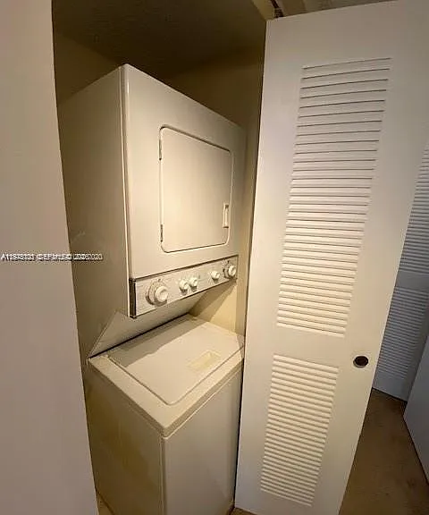 7630 Westwood Dr #327 — Photo 11