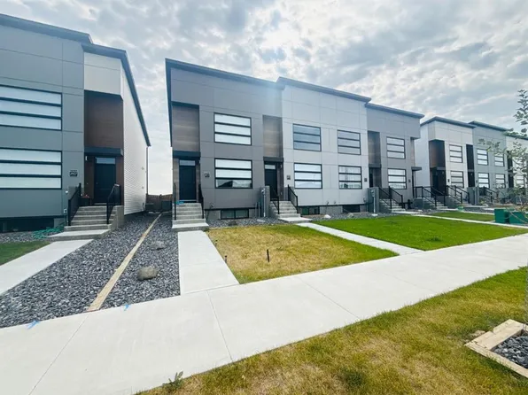 2911 W 47th St S, Lethbridge, AB T1K 8J6