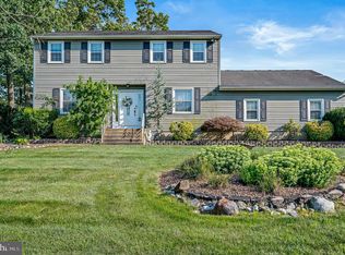 15 Eclipse Ave, Sewell, NJ 08080