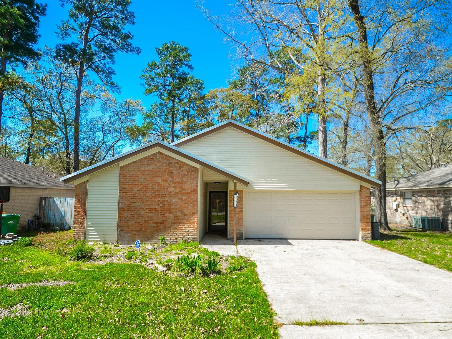3 bed, 2.0 bath, 1798 sqft, $1,800 — Photo 2