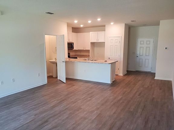 3rd image of 247 Mustard Hill Ct