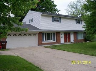 3825 Stormont Rd, Dayton, OH 45426