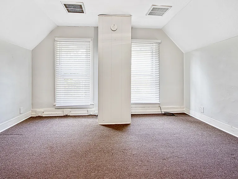 102 Main St #5 — Photo 10