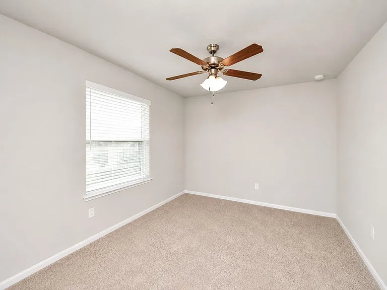 6302 Prince Place Dr — Photo 29