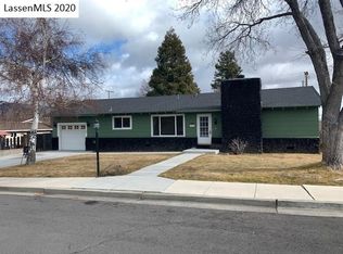 765 Maidu Ln, Susanville, CA 96130