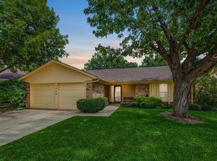 7540 Clover Ln, Watauga, TX 76148