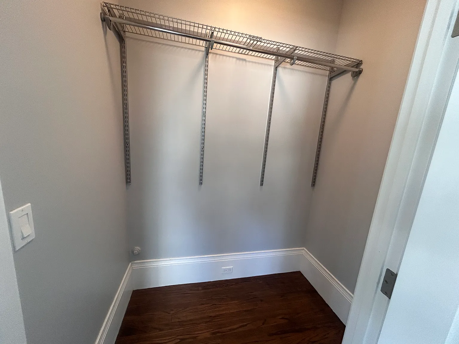 399 Steiner St — Photo 4