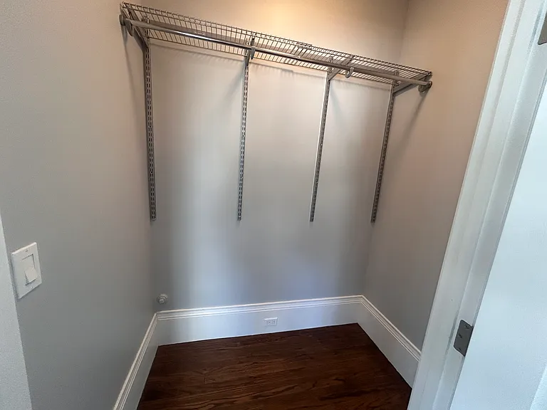 399 Steiner St — Photo 4