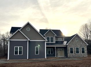 12 Empire Dr #16, Cheshire, CT 06410