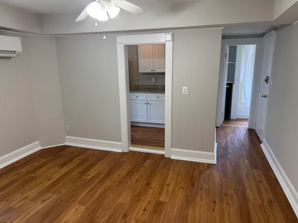 612 Evesham Ave APT 2a, Baltimore, MD 21212