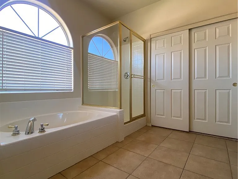 5980 Fidenza Ave — Photo 34