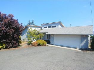 1289 S East Camano Dr, Camano Island, WA 98282