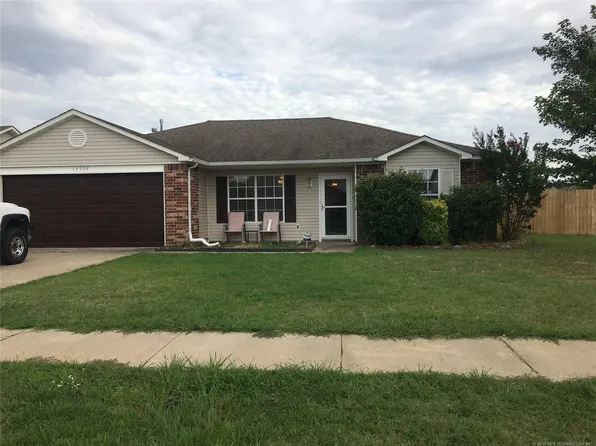 14902 89th Pl, Owasso, OK 74055