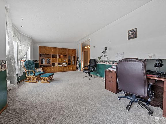 3rd image of 8311 195th Street E #75