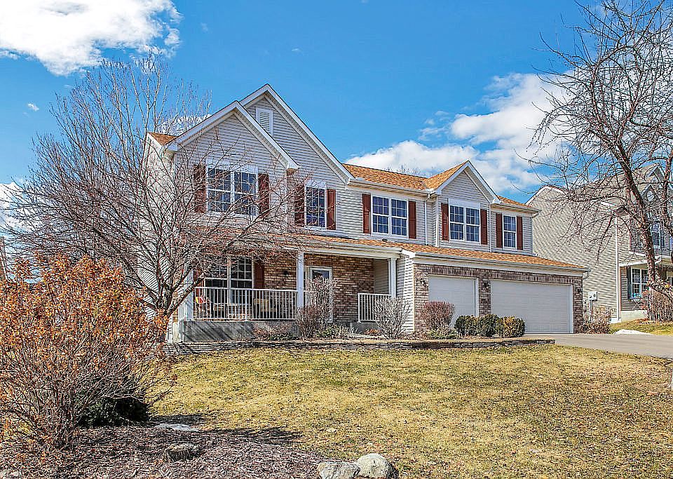 1st image of 2914 Hilltop Dr