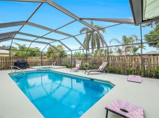 45 Wickliffe Dr, Naples, FL 34110
