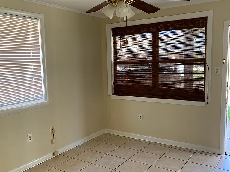 604 Rosa Ave — Photo 6