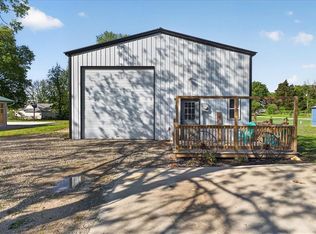 105 W 4th St, Creighton, MO 64739