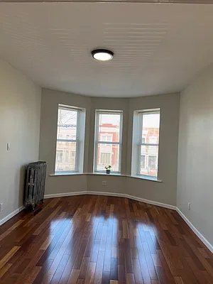 Rented by Remax Edge | media 8