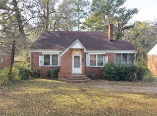 2169 Delowe Dr, East Pt, GA 30344