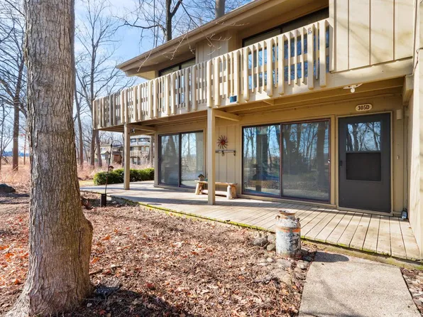 305 Deerpath EAST East #D, Fontana, WI 53125