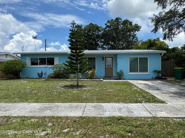 2137 Laden Rd, Melbourne, FL 32935