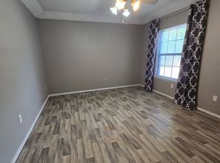 5221 Wild Horse Ct, Arlington, TX 76017