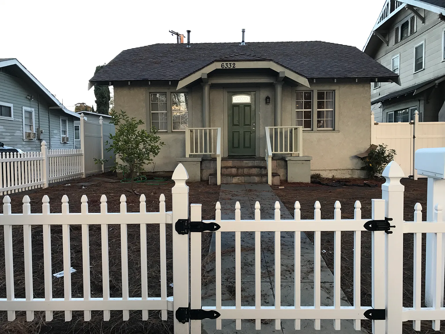 2 bed, 720 sqft, $3,500 — Photo 1