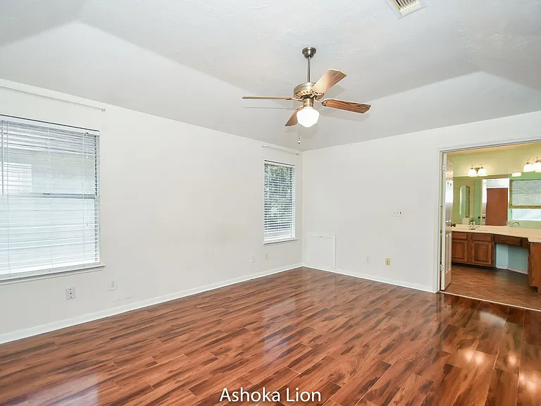 3419 Sheldon Dr — Photo 15
