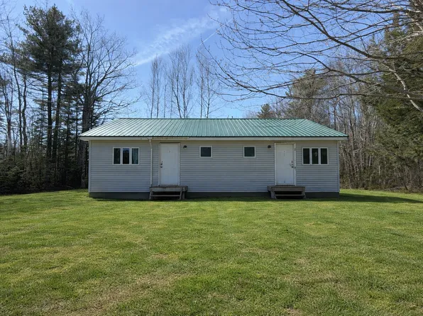 196 Violet Ln #A, Waldoboro, ME 04572