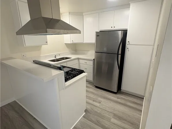 3131 Topaz Ln APT C, Fullerton, CA 92831