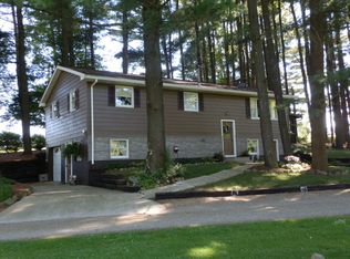 13223 Gordon Rd, Conneaut Lake, PA 16316