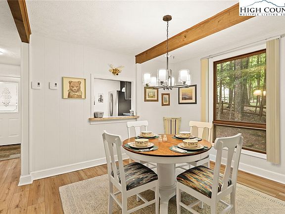 5th image of 101 Golf View Drive #1