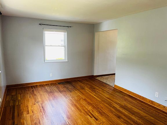 4th image of 2234 Nottingham Rd