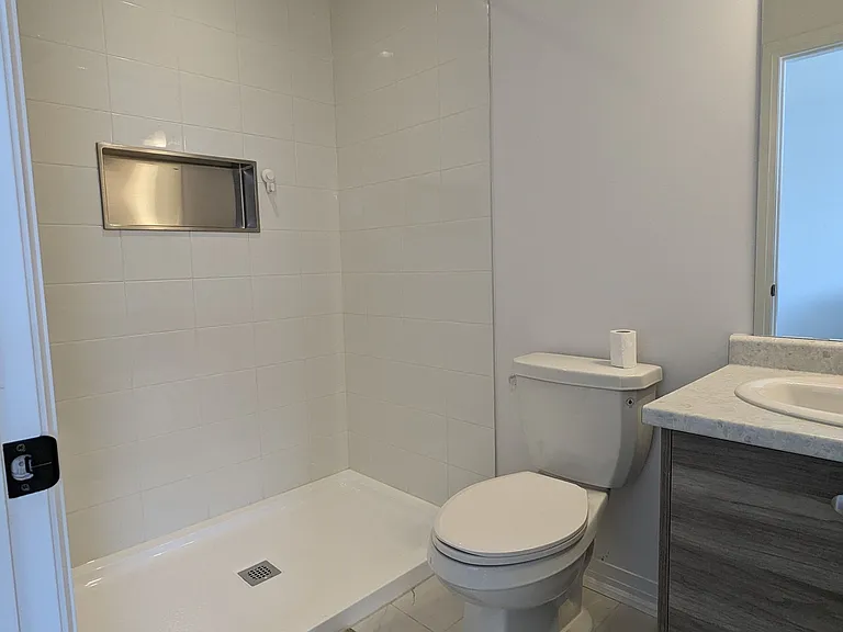 461 Blackburn Dr #70 — Photo 9