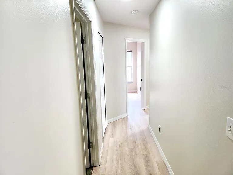 218 Haversham Way — Photo 8