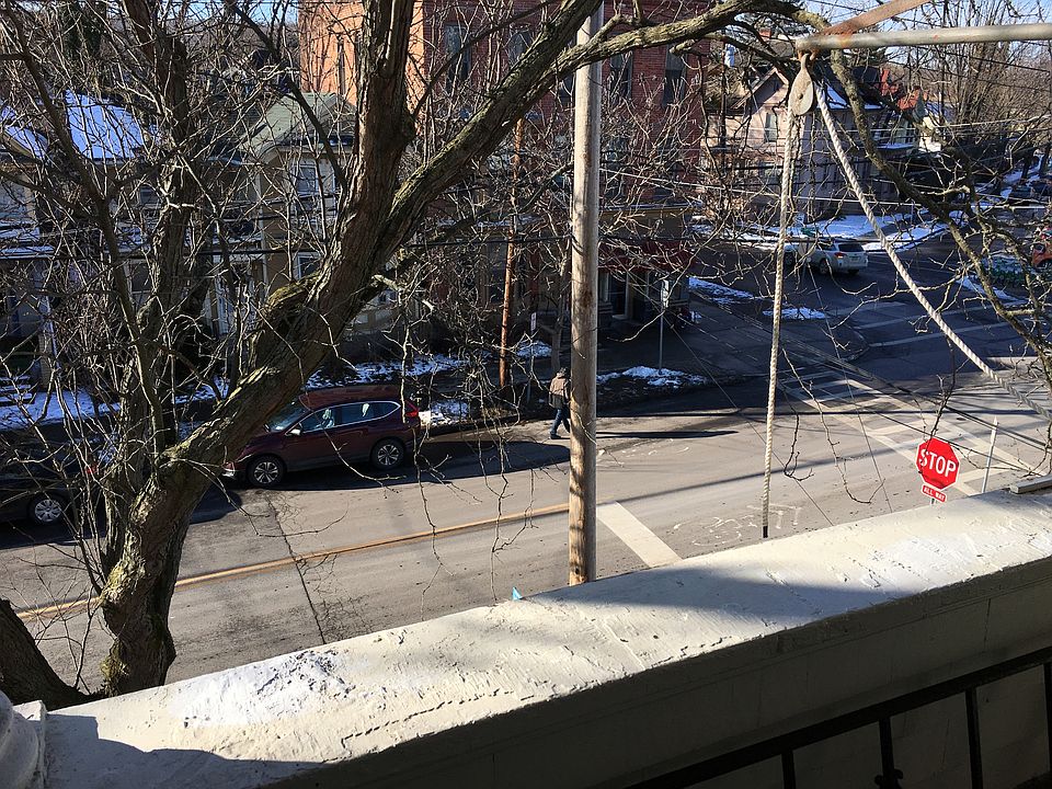 1st image of 427 N Cayuga St
