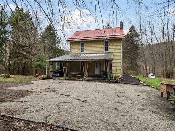 845 Mottern Rd, Punxsutawney, PA 15767
